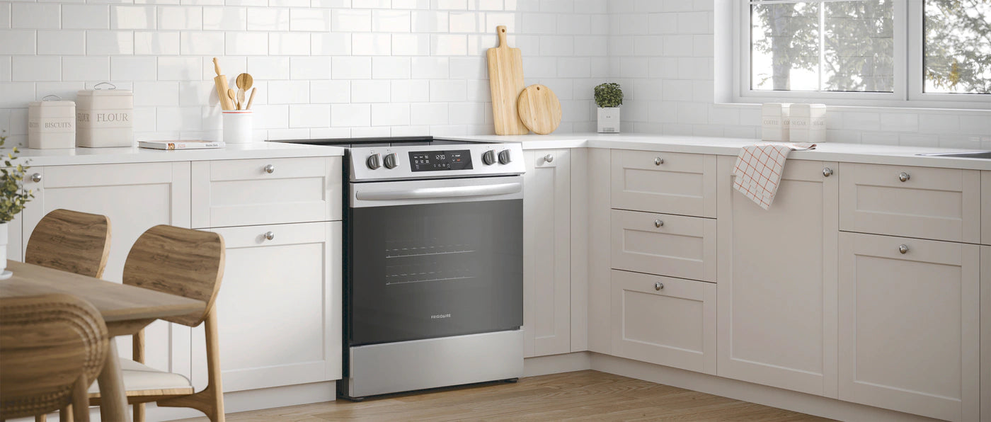 Frigidaire 30" Electric Range with Steam Clean