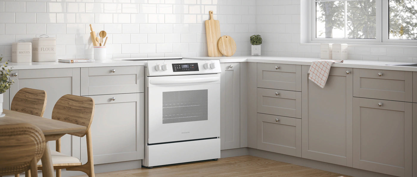 Frigidaire 30" Electric Range with Steam Clean