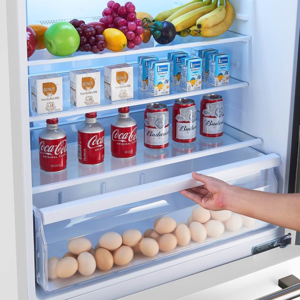 FORNO 31″ Milano Espresso Bottom Freezer Right Swing Door Refrigerator in White, 17.2 cu. ft. Additionnal Antique Brass Handles Included