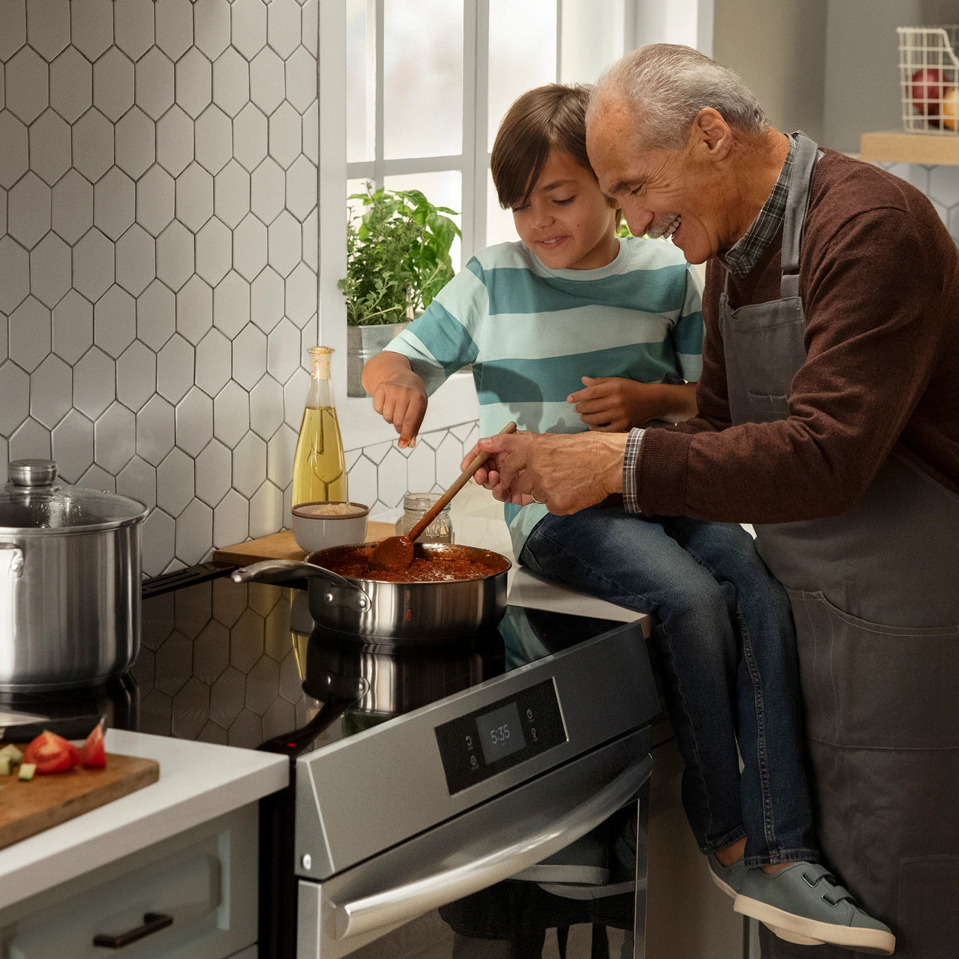 Frigidaire Gallery 30" Induction Range with 15+ Ways To Cook
