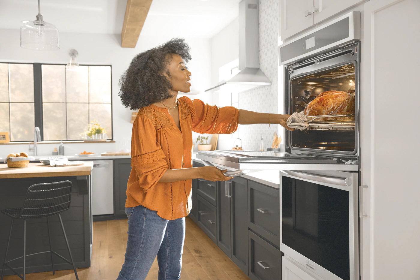 Frigidaire Gallery 30" Double Electric Wall Oven with 15+ Ways To Cook