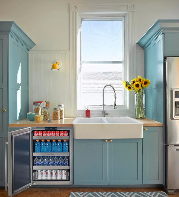 24" Refrigerator with Factory Installed Lock | ADA Height