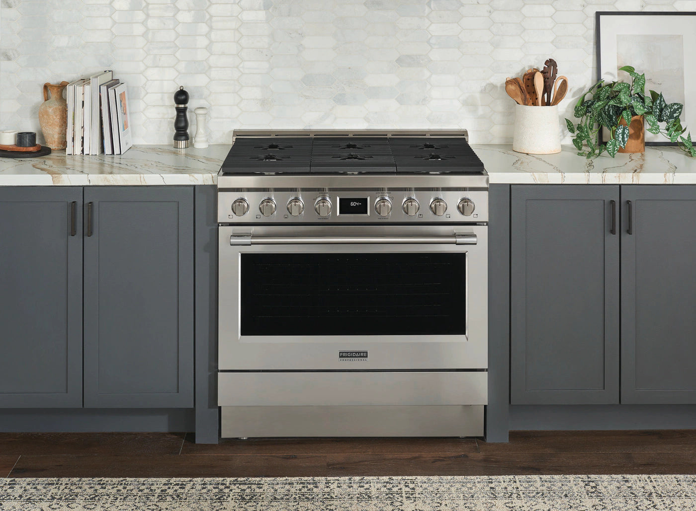 Frigidaire Professional 36" Dual-Fuel Freestanding Range