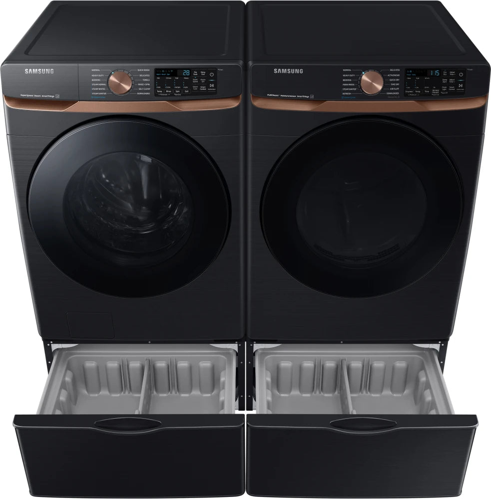 7.5 cu. ft. Smart Gas Dryer with Steam Sanitize+ and Sensor Dry in Brushed Black