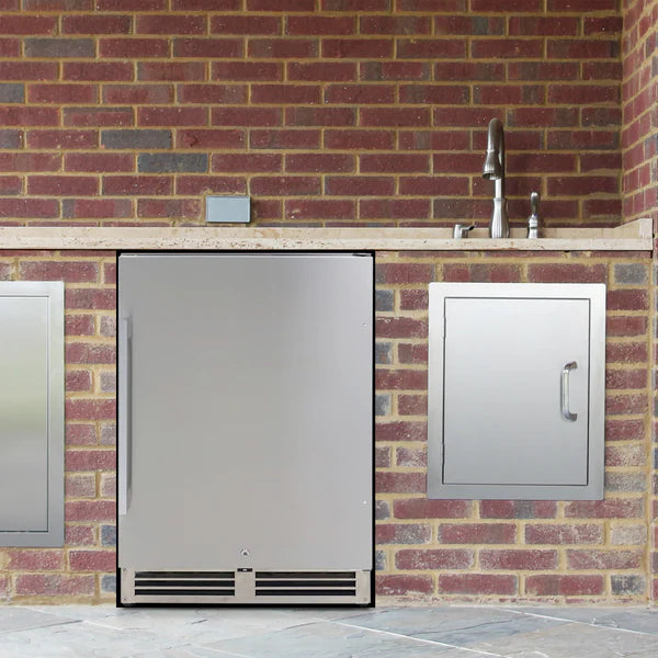 Avanti ELITE Series Commercial Outdoor Refrigerator