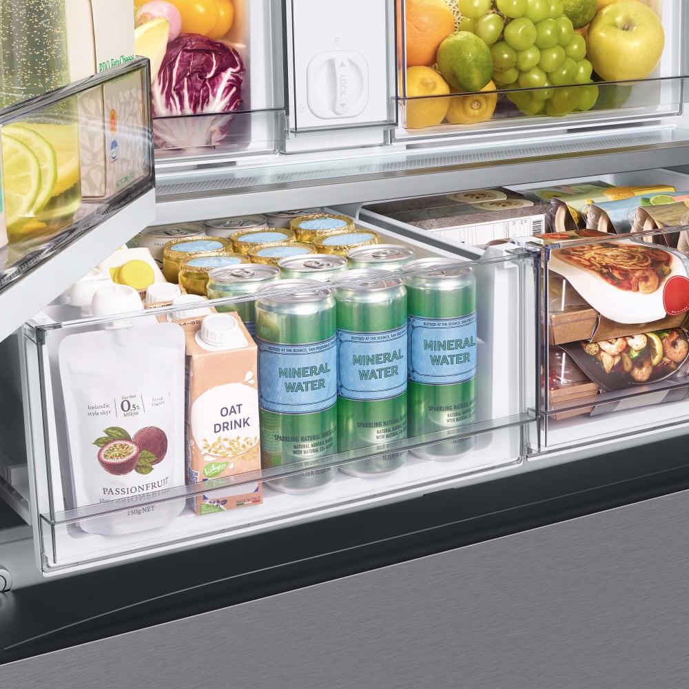 Bespoke 3-Door French Door Refrigerator (24 cu. ft.) with Beverage Center™ in Stainless Steel