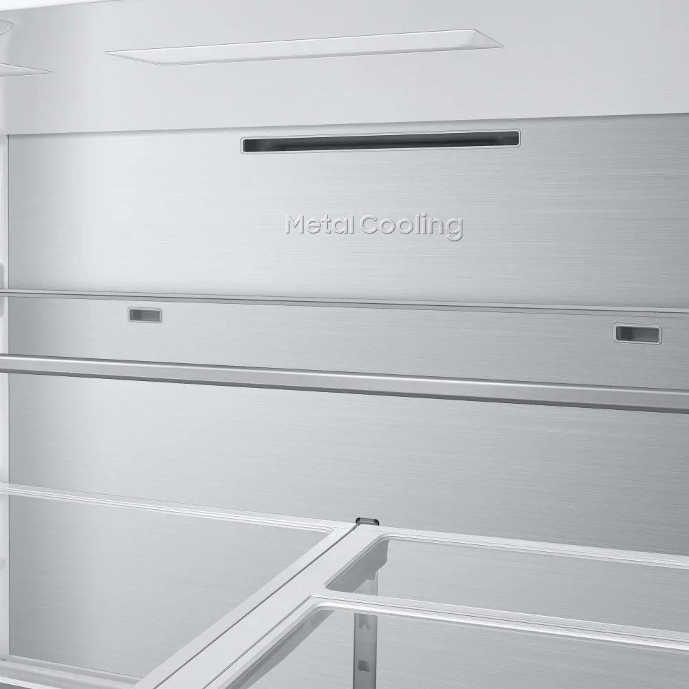 Bespoke 4-Door French Door Refrigerator (29 cu. ft.) with Beverage Center™ in Stainless Steel