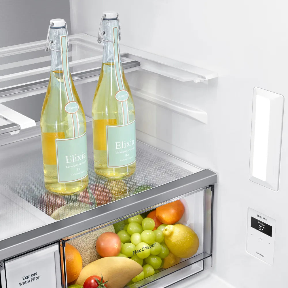 Bespoke 4-Door Flex™ Refrigerator (29 cu. ft.) with Family Hub™+ in Charcoal Glass Top and Stainless Steel Bottom Panels