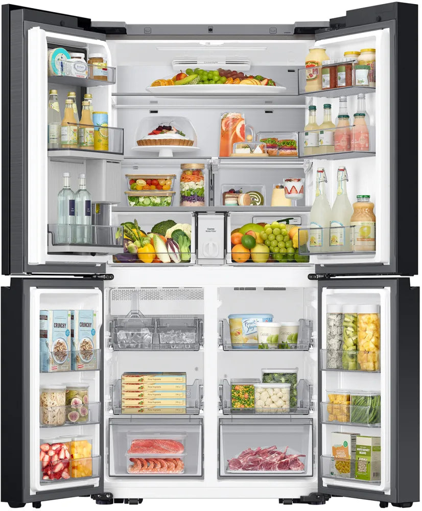 Bespoke 4-Door Flex™ Refrigerator (29 cu. ft.) with AI Family Hub™+ and AI Vision Inside™ in White Glass