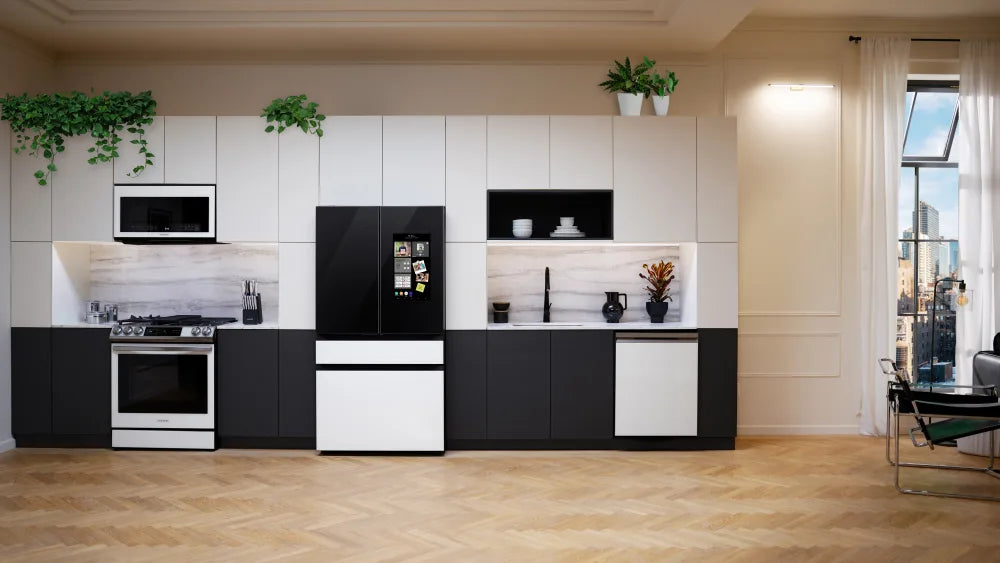 Bespoke 4-Door French Door Refrigerator (29 cu. ft.) – with Top Left and Family Hub™ Panel in Charcoal Glass - and Matte Black Steel Middle and Bottom Door Panels