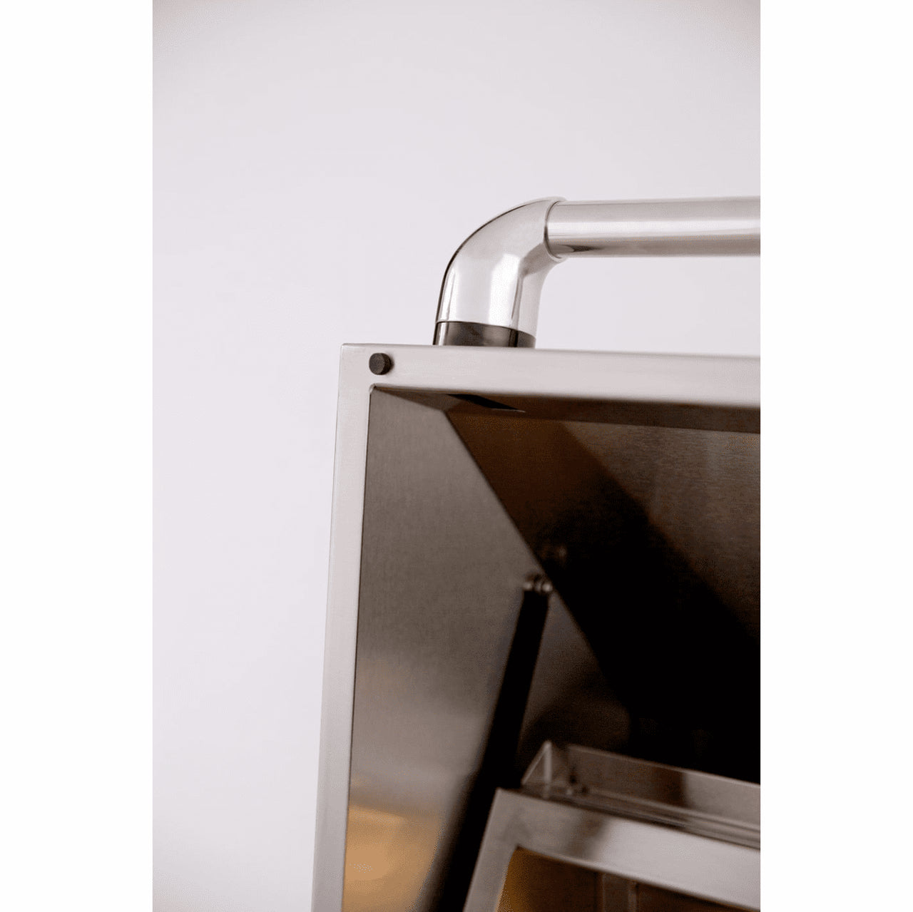 Summerset Alturi Grill U-Tube Series 42